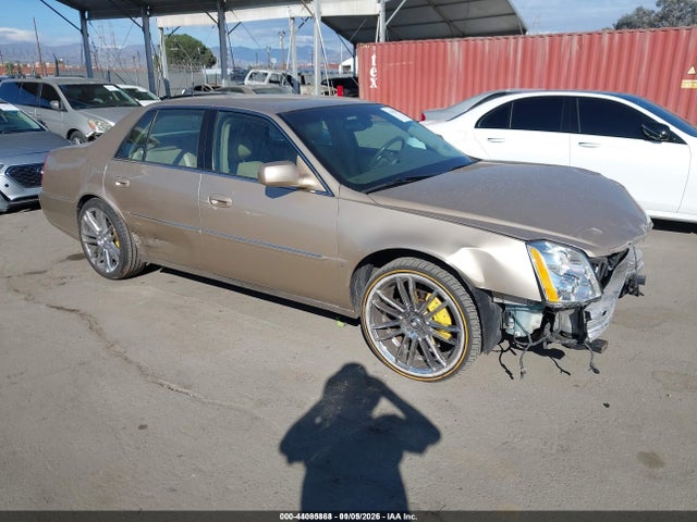 Продажа на аукционе авто 2006 Cadillac Dts Standard, vin: 1G6KD57Y26U166403, номер лота: 44085868