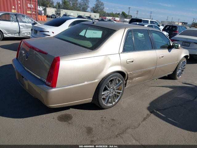 Продажа на аукционе авто 2006 Cadillac Dts Standard, vin: 1G6KD57Y26U166403, номер лота: 44085868