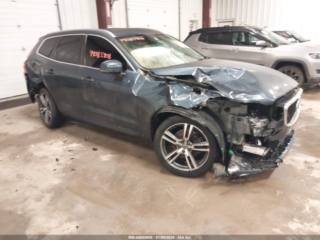 2021 VOLVO XC60 YV4102DK0M1845780