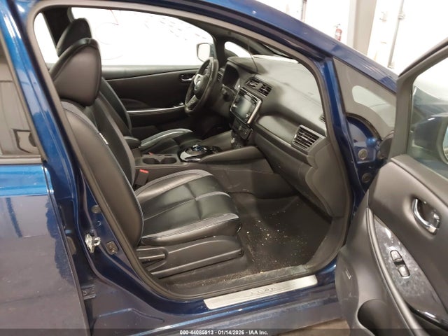 2018 NISSAN LEAF 1N4AZ1CP1JC304811 Photo 4