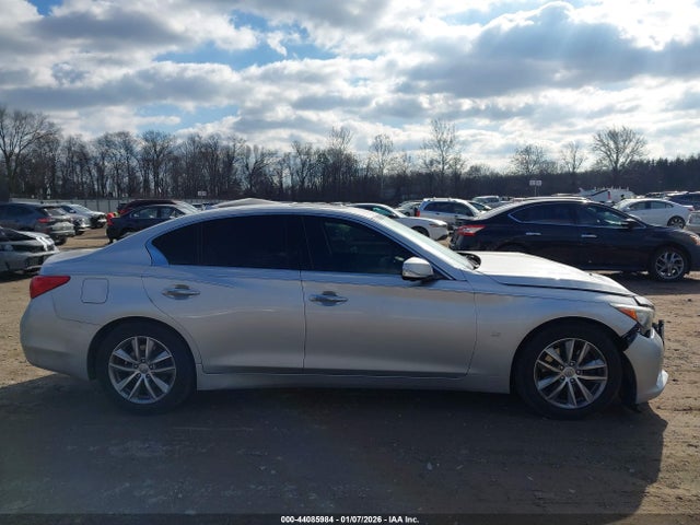 2015 Infiniti Q50 Premium მანქანა იყიდება აუქციონზე, vin: JN1BV7AR1FM409838, აუქციონის ნომერი: 44085984