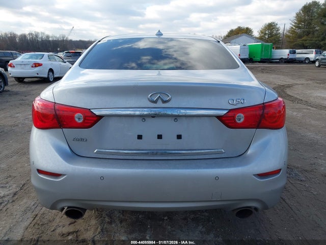2015 Infiniti Q50 Premium მანქანა იყიდება აუქციონზე, vin: JN1BV7AR1FM409838, აუქციონის ნომერი: 44085984