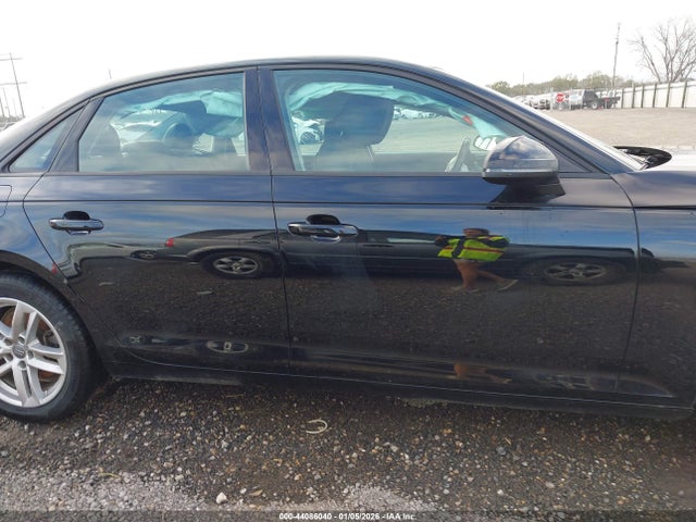 Aukcja sprzedaży 2017 Audi A4 2.0t Ultra Premium, vin: WAUGMAF47HN062154, numer aukcji: 44086040