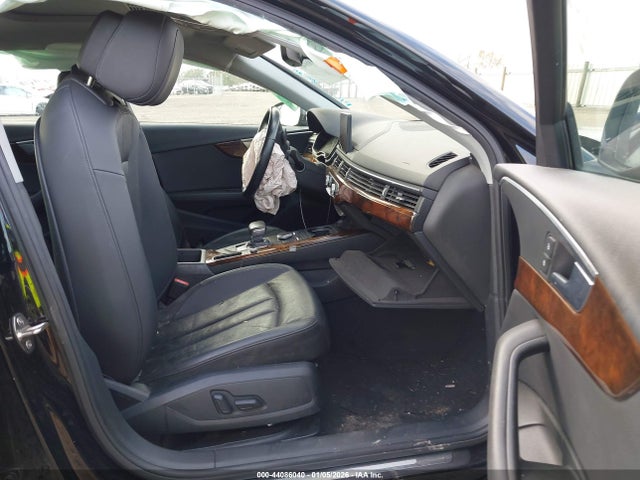 Aukcja sprzedaży 2017 Audi A4 2.0t Ultra Premium, vin: WAUGMAF47HN062154, numer aukcji: 44086040