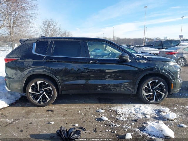 Продаж на аукціоні авто 2024 Mitsubishi Outlander Se 2.5 S-awc, vin: JA4J4VA88RZ086929, номер лоту: 44086071
