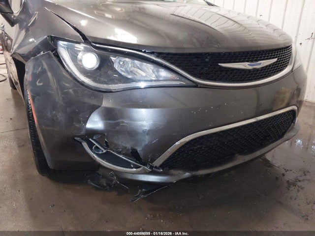 Aukcja sprzedaży 2019 Chrysler Pacifica Touring Plus, vin: 2C4RC1FGXKR528419, numer aukcji: 44086099