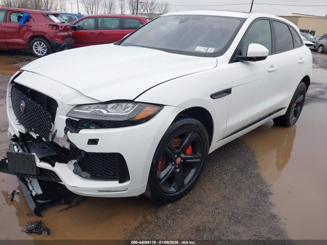 2018 JAGUAR F-PACE SADCM2FV3JA271635 Photo 1