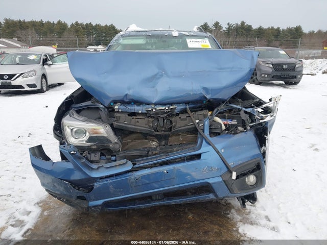 2017 Subaru Forester 2.5i Limited მანქანა იყიდება აუქციონზე, vin: JF2SJARC5HH422126, აუქციონის ნომერი: 44086134
