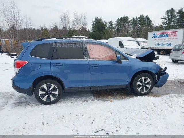 2017 Subaru Forester 2.5i Limited მანქანა იყიდება აუქციონზე, vin: JF2SJARC5HH422126, აუქციონის ნომერი: 44086134