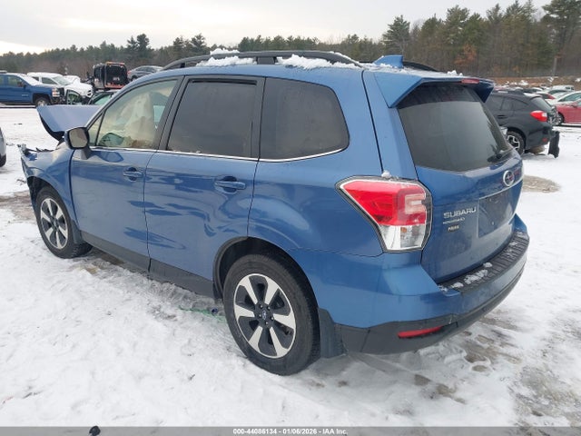2017 Subaru Forester 2.5i Limited მანქანა იყიდება აუქციონზე, vin: JF2SJARC5HH422126, აუქციონის ნომერი: 44086134