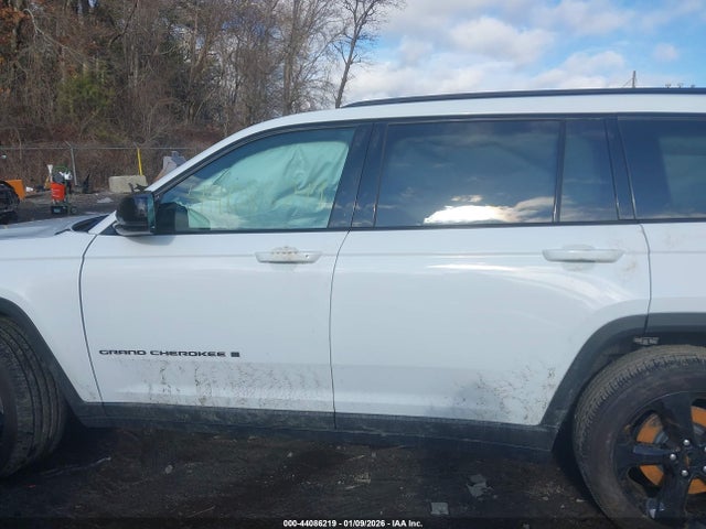 2025 Jeep Grand Cherokee L Altitude X 4x4 მანქანა იყიდება აუქციონზე, vin: 1C4RJKAG1S8683195, აუქციონის ნომერი: 44086219