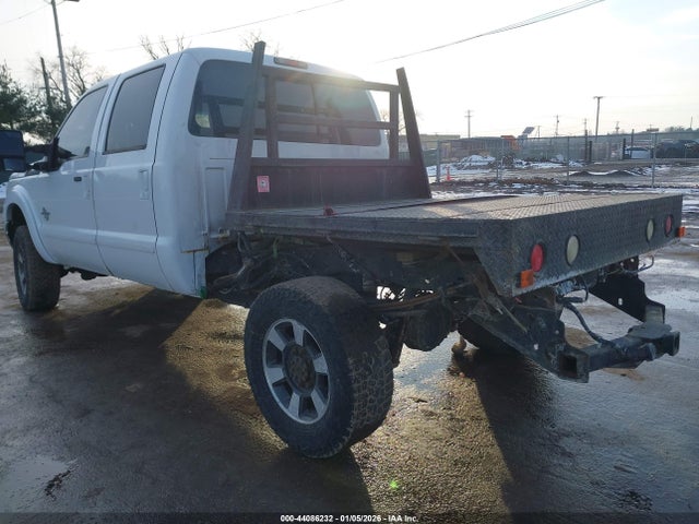 2011 FORD F-350 1FT8W3BT7BEA59756 Photo 2