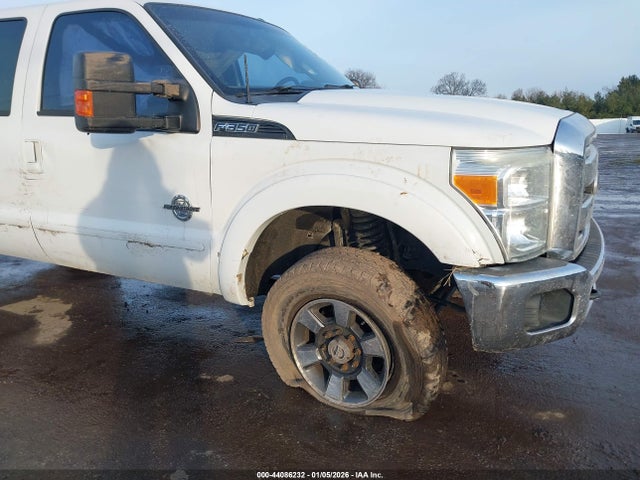 2011 FORD F-350 1FT8W3BT7BEA59756 Photo 5