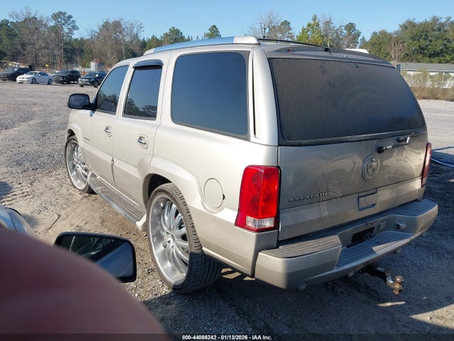 2004 CADILLAC ESCALADE 1GYEC63T64R311577 Photo 2