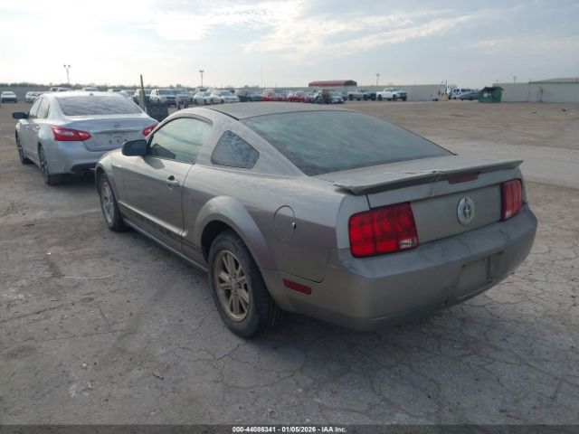 2008 FORD MUSTANG 1ZVHT80N185135245 Photo 2