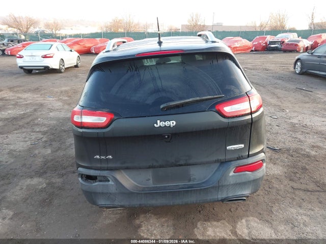 Jeep Cherokee Latitude 2015 1C4PJMCS0FW594367 Image 16
