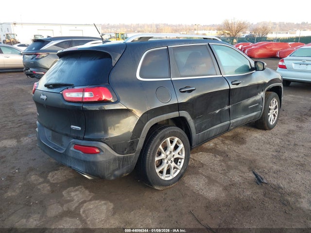 Jeep Cherokee Latitude 2015 1C4PJMCS0FW594367 Image 4