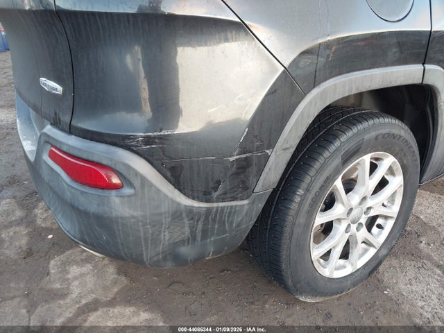 Jeep Cherokee Latitude 2015 1C4PJMCS0FW594367 Image 6