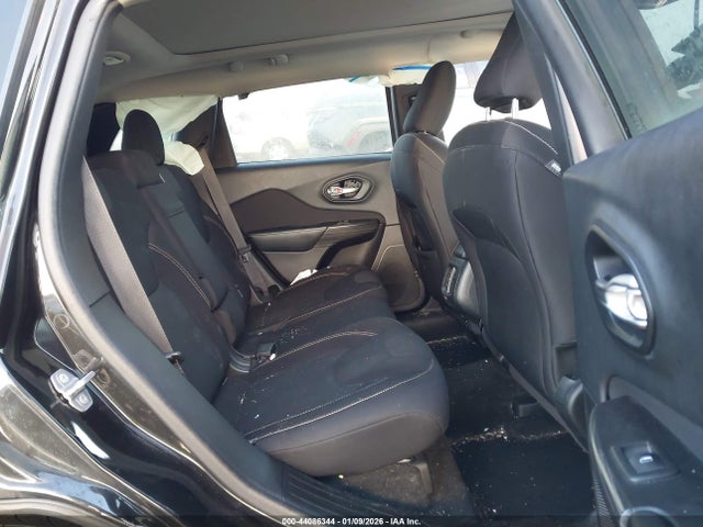 Jeep Cherokee Latitude 2015 1C4PJMCS0FW594367 Image 8