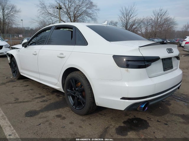 2018 AUDI A4 WAUKMAF48JN010418 Photo 2