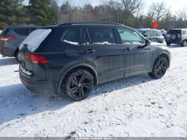 44086384 :رقم المزاد ، 3VV8B7AX6RM169372 vin ، 2024 Volkswagen Tiguan 2.0t Se R-line Black مزاد بيع
