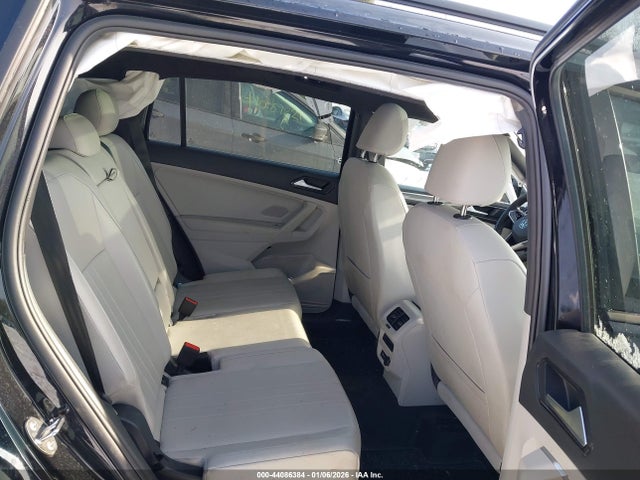 44086384 :رقم المزاد ، 3VV8B7AX6RM169372 vin ، 2024 Volkswagen Tiguan 2.0t Se R-line Black مزاد بيع
