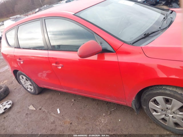 2011 Hyundai Elantra Touring Gls მანქანა იყიდება აუქციონზე, vin: KMHDB8AE2BU091381, აუქციონის ნომერი: 44086392