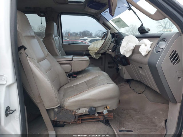 2008 FORD F-250 1FTSW21R28EC20335 Photo 4