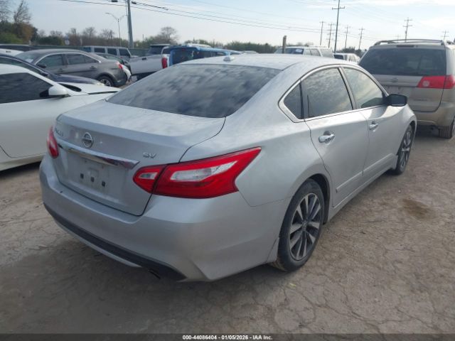 2017 NISSAN ALTIMA 1N4AL3AP8HC122114 Photo 3