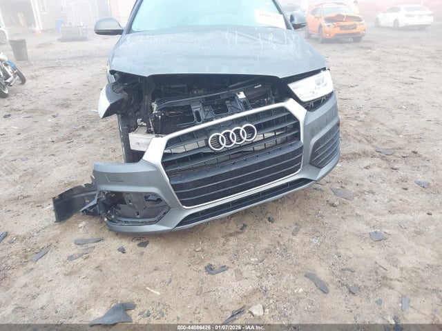 2018 AUDI Q3 WA1ECCFS9JR010637 Photo 5