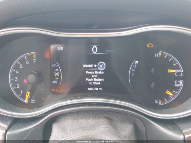 2018 JEEP GRAND CHEROKEE 1C4RJFBG1JC410002 Photo 6