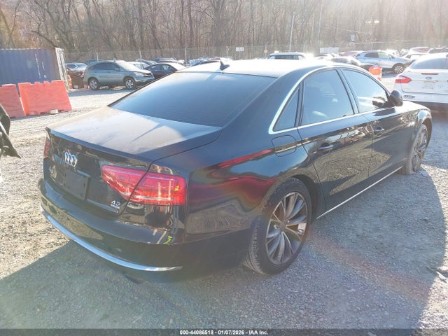 2012 AUDI A8 WAUAVAFD0CN003619 Photo 3