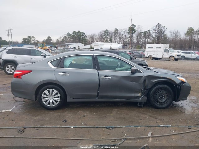 1N4AL3AP5GN317784 Nissan Altima 2.5 S