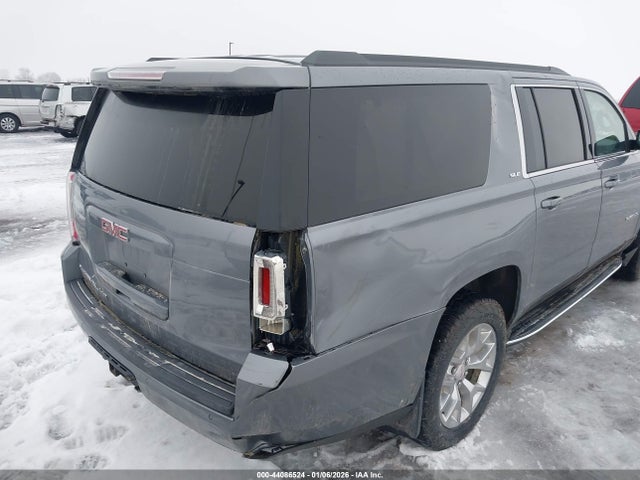 1GKS2FKC2JR154742 GMC Yukon Xl Sle