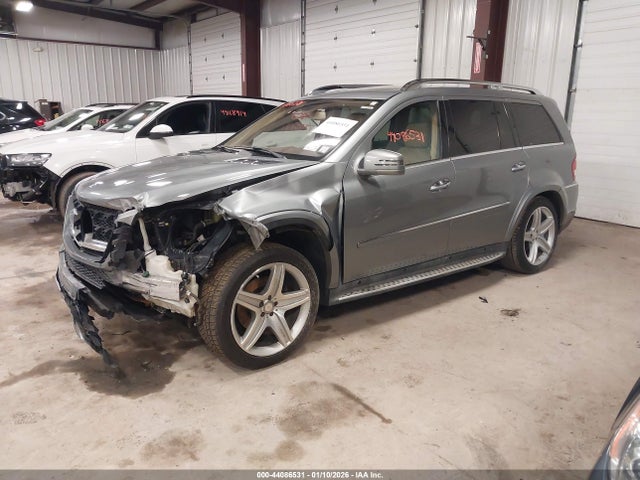 2011 MERCEDES-BENZ GL 550 4JGBF8GE9BA667682 Photo 1