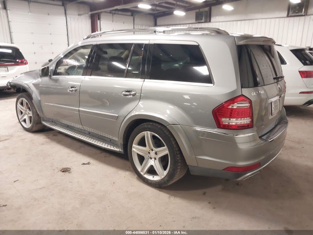 2011 MERCEDES-BENZ GL 550 4JGBF8GE9BA667682 Photo 2