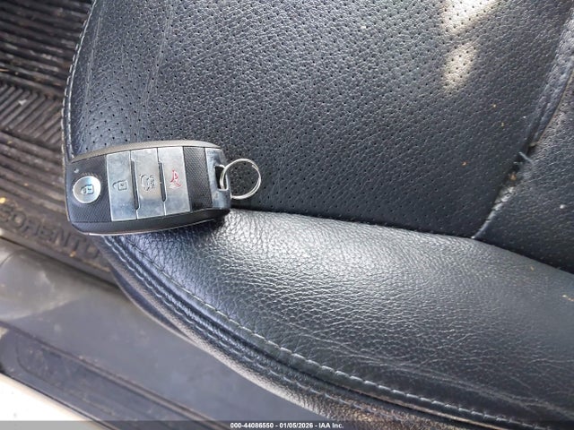 2014 KIA SORENTO 5XYKU4A76EG514484 Photo 10