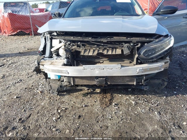1HGCV1F49NA071795 Honda Accord Sport Special Edition