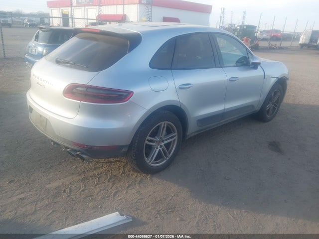 2015 PORSCHE MACAN WP1AB2A51FLB72578 Photo 3