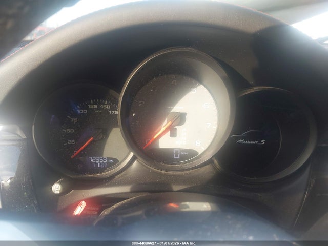 2015 PORSCHE MACAN WP1AB2A51FLB72578 Photo 6