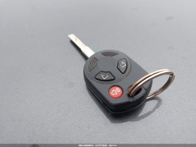 1FMCU0GD8JUA40147 Ford ESCAPE SE
