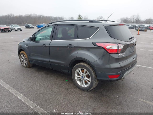 1FMCU0GD8JUA40147 Ford ESCAPE SE