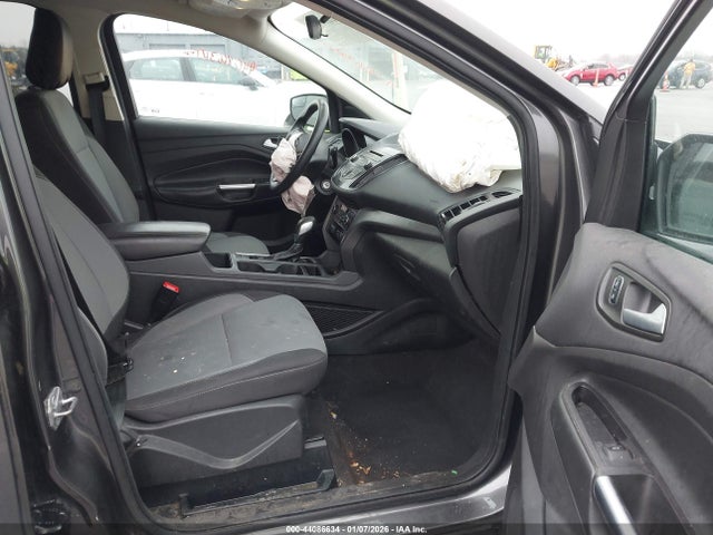 1FMCU0GD8JUA40147 Ford ESCAPE SE