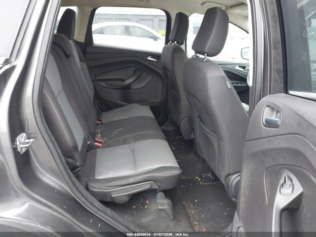 1FMCU0GD8JUA40147 Ford ESCAPE SE