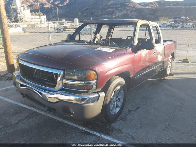 44086638 :رقم المزاد ، 2GTEC19T131386405 vin ، 2003 Gmc Sierra 1500 Sle مزاد بيع