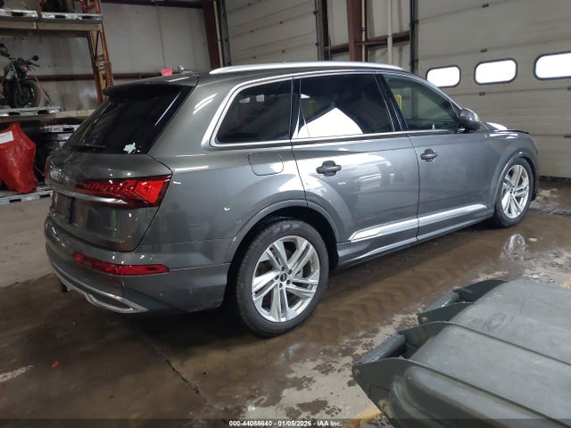 2023 AUDI Q7 WA1VXBF72PD000063 Photo 3
