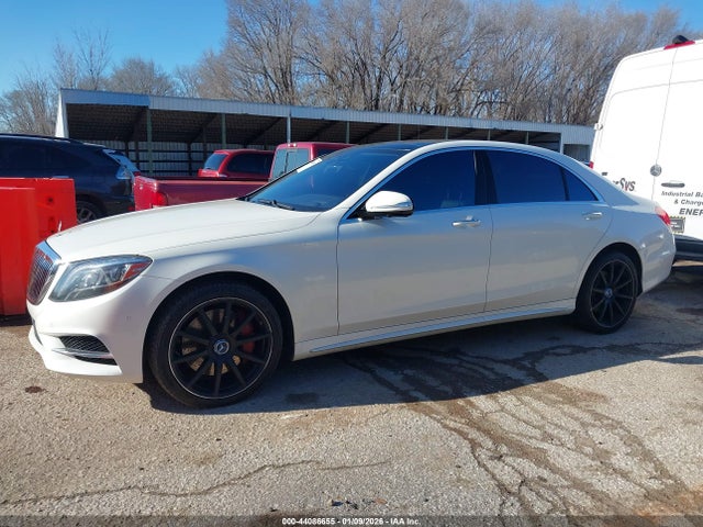 2015 Mercedes-benz S 550 4matic მანქანა იყიდება აუქციონზე, vin: WDDUG8FB8FA171933, აუქციონის ნომერი: 44086655