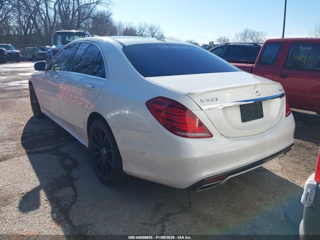 2015 Mercedes-benz S 550 4matic მანქანა იყიდება აუქციონზე, vin: WDDUG8FB8FA171933, აუქციონის ნომერი: 44086655