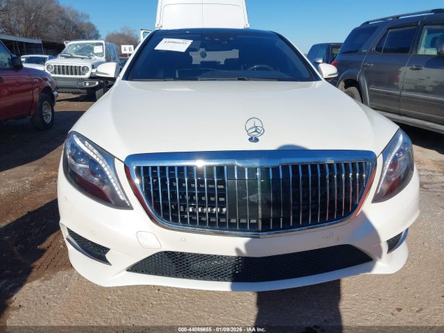 2015 Mercedes-benz S 550 4matic მანქანა იყიდება აუქციონზე, vin: WDDUG8FB8FA171933, აუქციონის ნომერი: 44086655