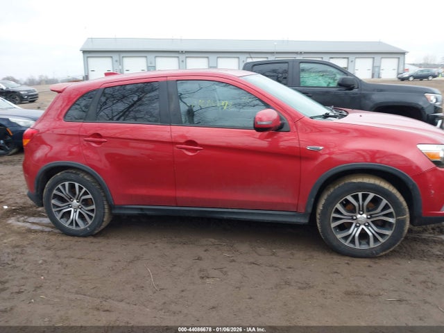44086678 :رقم المزاد ، JA4AP3AU1HZ020973 vin ، 2017 Mitsubishi Outlander Sport 2.0 Le مزاد بيع